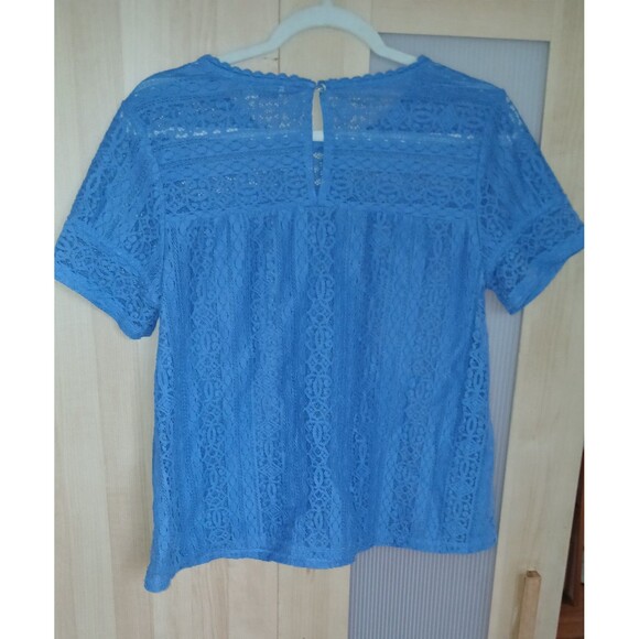 Ann Taylor Loft Blouse Sz Medium Blue Lace Feminine Chic Short-Sleeve Top - Picture 2 of 8